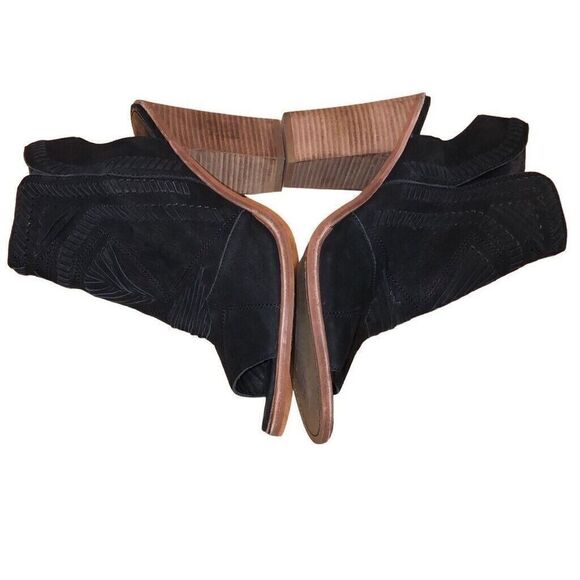 Vince Camuto Karinta Black Peep Toe Booties Block Heel Leather Shooties Sz 11m - Picture 7 of 10